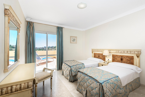 AT Colina del Paraiso - inclusief huurauto foto 9