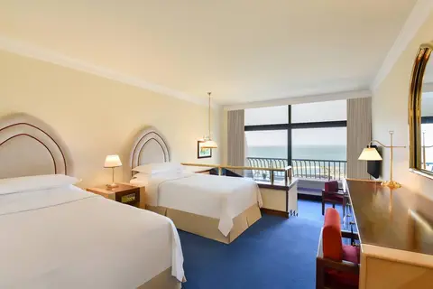 Sheraton Grand Doha Resort & Convention Hotel in Doha — foto 8