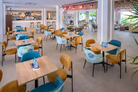 Mar Blau Hotel in Calella — foto 8