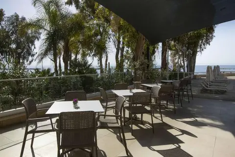 Harmony Bay Hotel in Limassol — foto 25