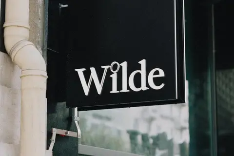 Wilde Aparthotels Lisbon Liberdade in Almada — foto 27
