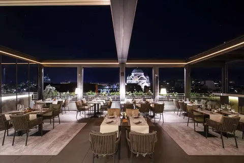 Crystal Hotel Belgrade in Belgrado, foto 12
