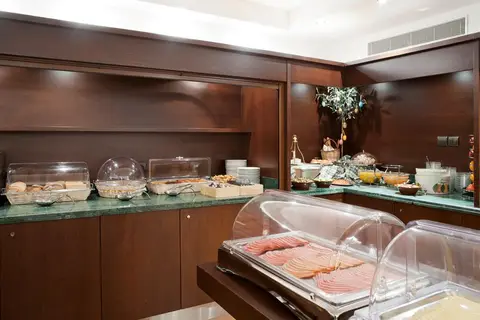 Hotel Plaka in Athene — foto 10