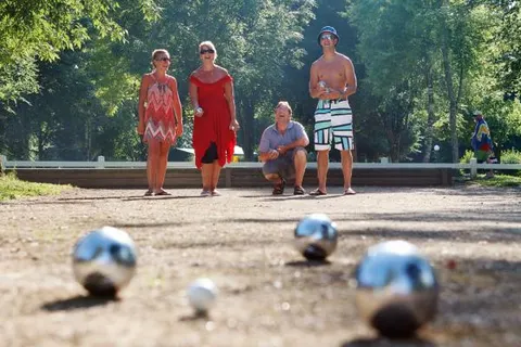 Camping Le Val De Bonnal foto 12