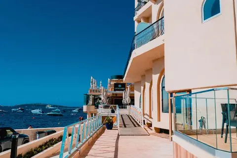 Gillieru Harbour Hotel in St Paul’s Bay — foto 15