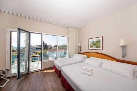 Best Western Hotel Mediterraneo in Castelldefels — foto 12