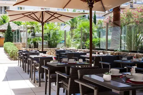 Nehô Suites Cannes Croisette in Cannes — foto 24
