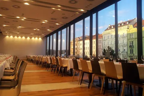 Hotel Mama Shelter Prag in Praag — foto 12