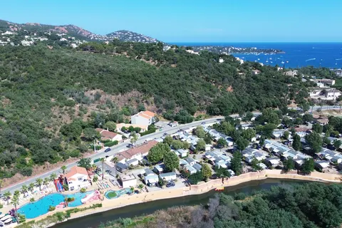 Camping La Vallée Du Paradis foto 19