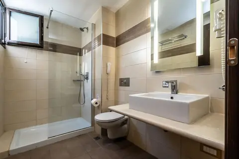 Ladiko Suites Faliraki in Δήμος Ρόδου — foto 13