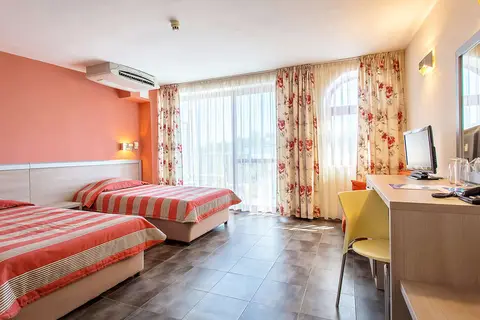 Hotel Longosa in Несебър — foto 4