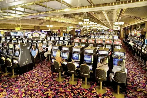 Four Queens Hotel & Casino in Las Vegas — foto 15