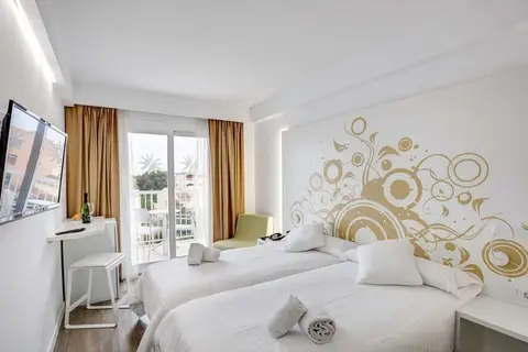 R2 Bahia Cala Ratjada Design Hotel in Cala Rajada — foto 4