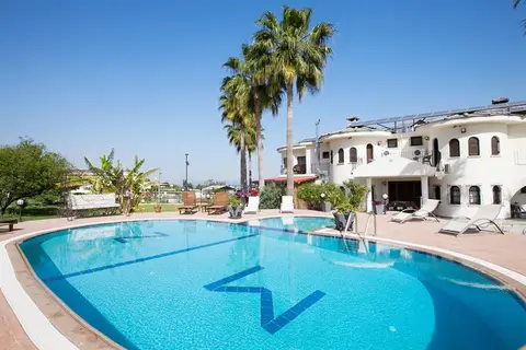 Meryem's Hotel in Girne — foto 4