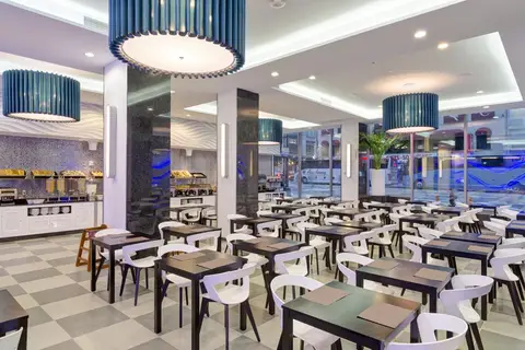 Hotel Riu Plaza New York Times Square in New York — foto 9