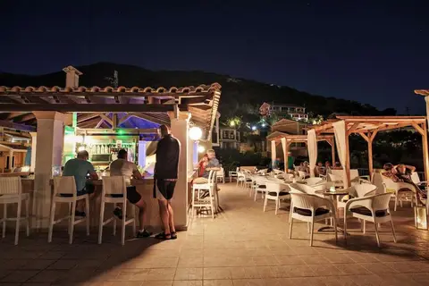 Corfu Aquamarine Hotel in Μπαρμπάτι — foto 25