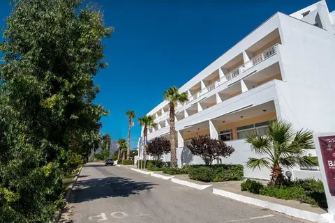 Cleopatra Kris Mari in Καρδάμαινα — foto 27