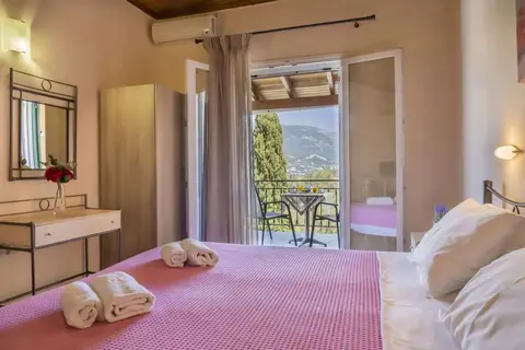 Ziogas Luxury Appartementen in Κάτω Κορακιάνα — foto 12