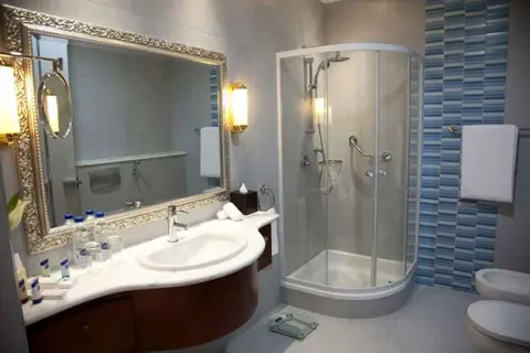 Grand Excelsior Hotel Bur Dubai in Dubai — foto 29