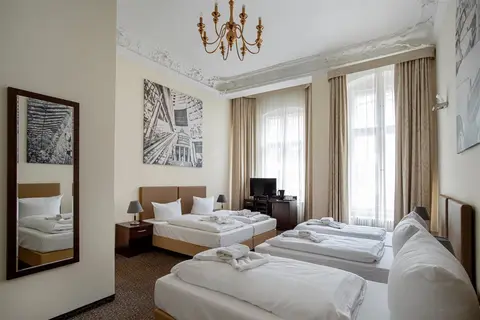 Upper Room in Berlijn — foto 25