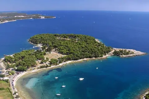 Stoja in Pula — foto 8