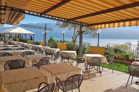 Village Hotel Piccolo Paradiso in Toscolano Maderno — foto 5