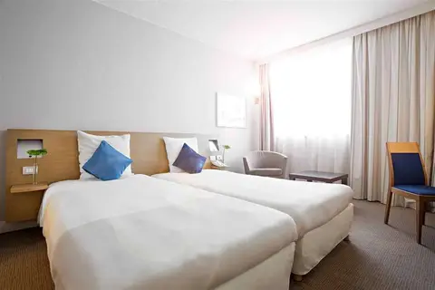 Novotel Milan Malpensa Airport in Cardano al Campo — foto 10