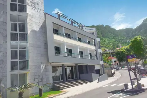 Hotel Euromoniz in Porto Moniz — foto 7