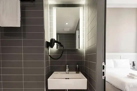 Mowbray Court Hotel in Londen — foto 18