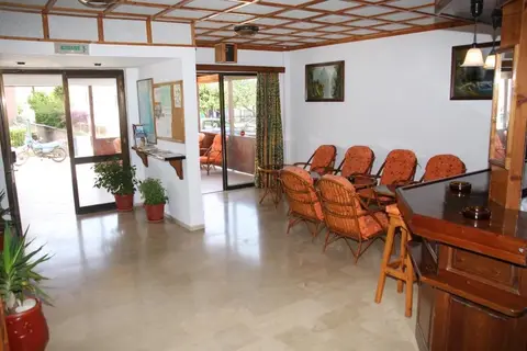 Andavis in Καρδάμαινα — foto 5
