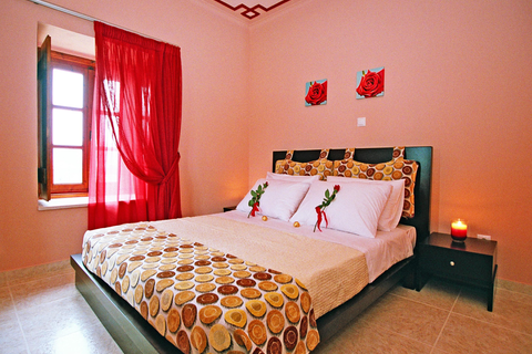 PIERIDES Suites & Studios foto 3