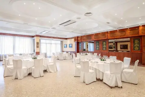 Hotel Crisol Regio in Santa Marta de Tormes — foto 20