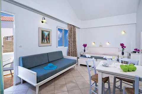 Iolida Beach Hotel in Αγία Μαρίνα — foto 5