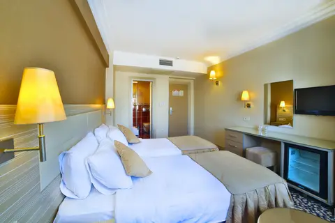 Grand Emin Hotel in İstanbul — foto 28