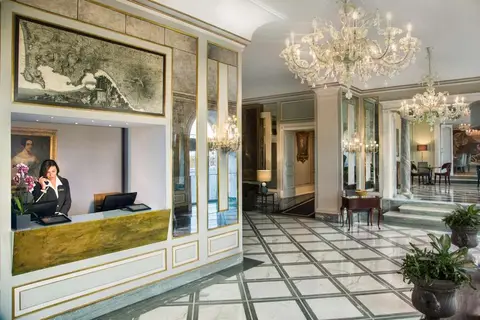 Grand Hotel Santa Lucia in Napels, foto 16