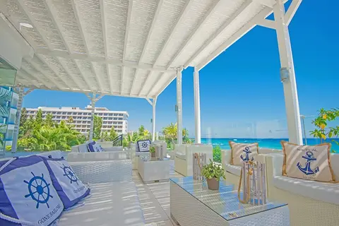 Silver Sands Beach Hotel in Παραλίμνι — foto 5
