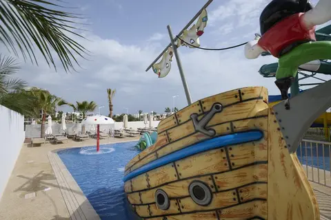 Sunrise Oasis Hotel & Waterpark in Παραλίμνι — foto 10