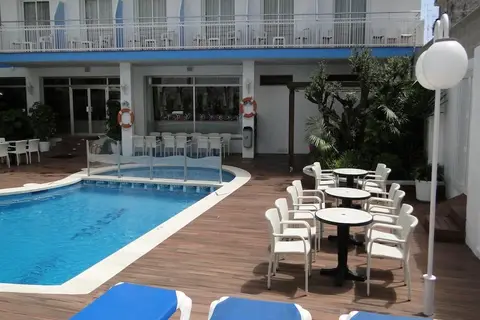 Miami Hotel in Calella — foto 6