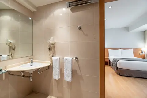 Hotel Exe Puerta De San Pedro in Lugo — foto 27