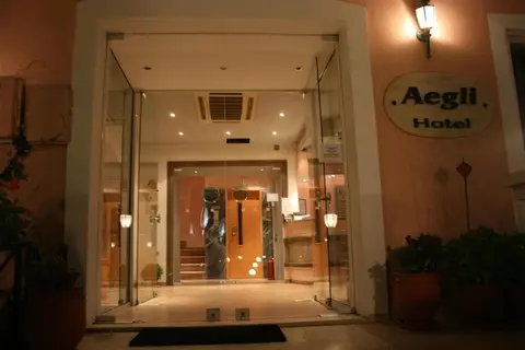 Aegli Hotel in Korfoe — foto 5