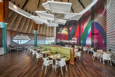 Royalton CHIC Punta Cana, An Autograph Collection All-Inclusive Resort & Casino - Adults Only in Salvaleón de Higüey — foto 9
