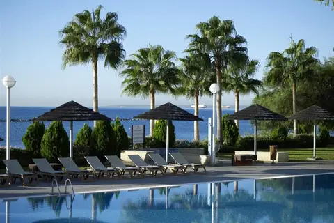 Atlantica Miramare Beach in Limassol — foto 23