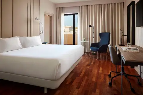 NH Luz Huelva in Huelva — foto 17