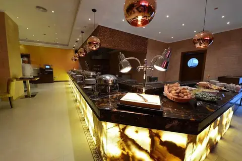 Donatello Hotel Dubai in Dubai — foto 21
