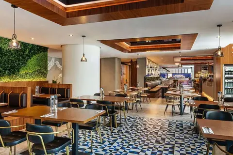Sheraton The Walk Dubai in Delta Hotels by Marriot Jumeirah Beach — foto 5