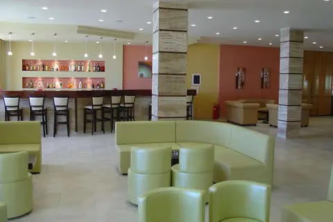 Golden Sands Hotel in Δημοτική Ενότητα Κορισσίων — foto 7