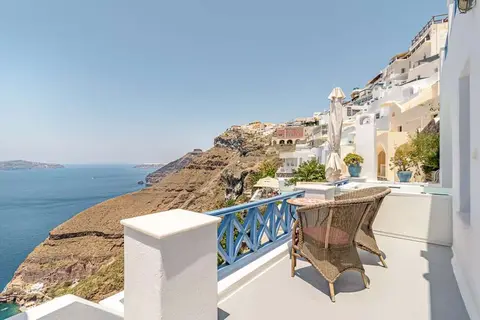 Golden Grey Goose in Fira, foto 29