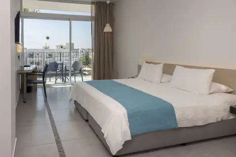 Mayfair Hotel in Paphos — foto 20