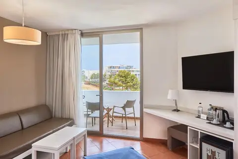 Tres Torres in Santa Eulària des Riu — foto 22