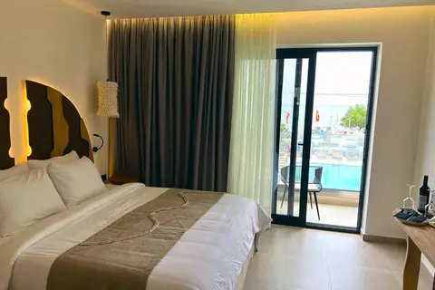Cabana Blu Hotel & Suites in Καρδάμαινα — foto 18